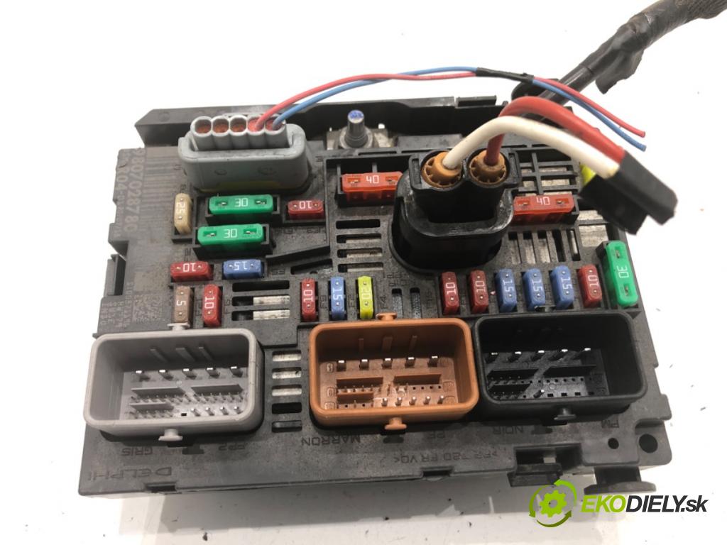 CITROEN BERLINGO II nadwozie wielkoprzestrzenne (MPV) 2018 88 kW 1.6 BlueHDi 120 1560 Modul BSM 9807028780 (Riadiaca jednotka ostatné)