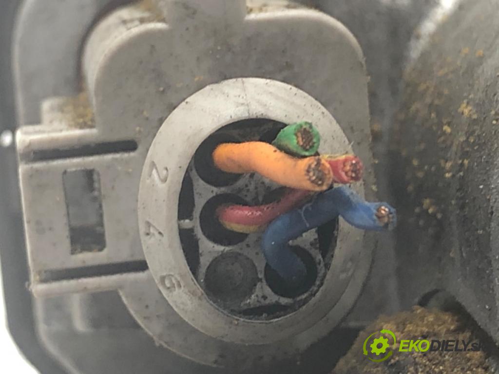 NISSAN QASHQAI J10 SUV 2007 78 kW 1.5 dCi 1461 Škrtiaca klapka 8200302798D (Škrtiaca klapka)