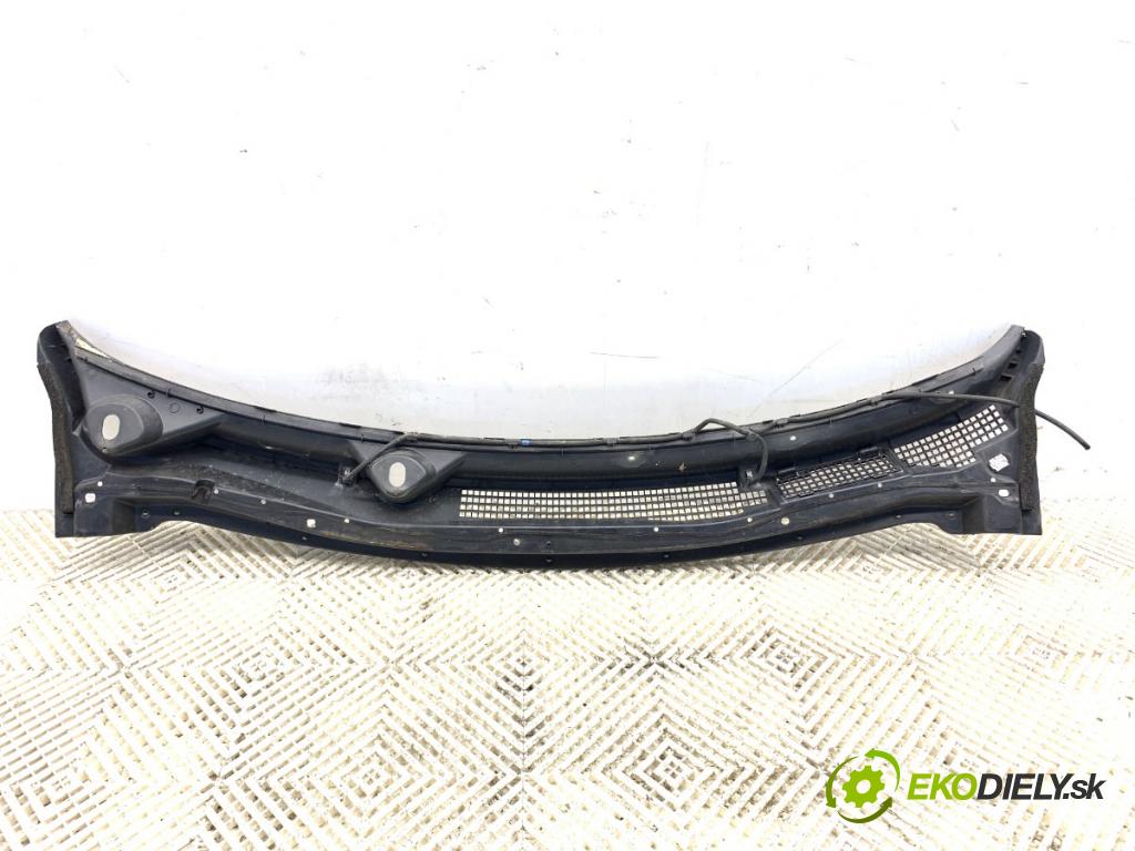 NISSAN QASHQAI J10 SUV 2007 78 kW 1.5 dCi 1461 Torpédo, plast pod čelné okno 66862-JD900 (Torpédo (plast pod čelným sklom))