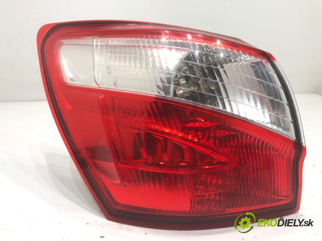 NISSAN QASHQAI J10 SUV 2007 78 kW 1.5 dCi 1461 světlo levý zadní část 