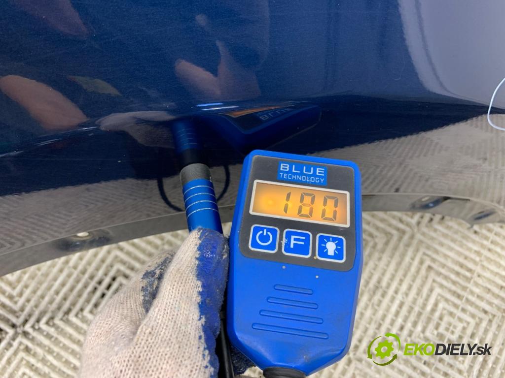 NISSAN QASHQAI J10 SUV 2007 78 kW 1.5 dCi 1461 blatník pravý přední část