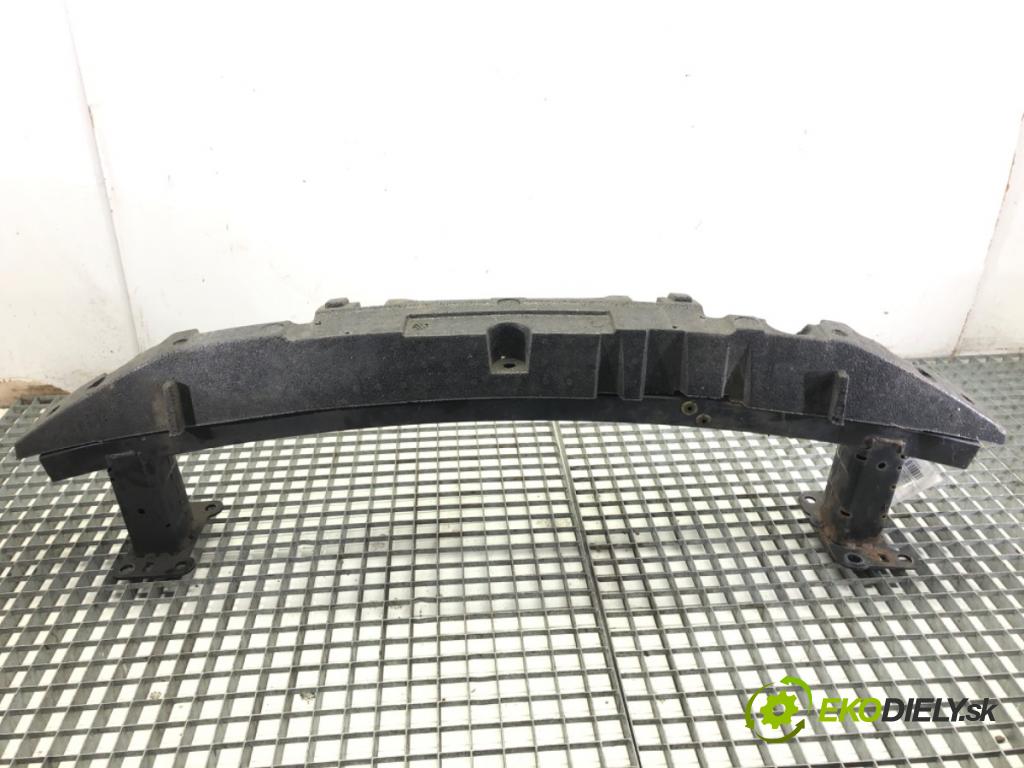 NISSAN QASHQAI J10 SUV 2007 78 kW 1.5 dCi 1461 výztuha nárazníka přední část  (Přední výztuha)