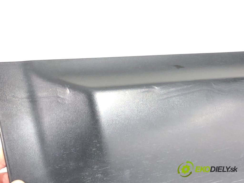 NISSAN QASHQAI J10 SUV 2007 78 kW 1.5 dCi 1461 lišta dveře levý zadní část 82871JD00A