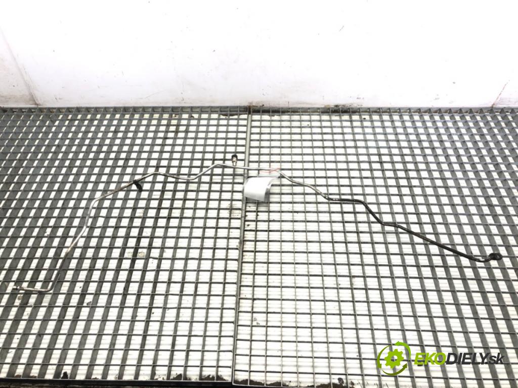 NISSAN QASHQAI J10 SUV 2007 78 kW 1.5 dCi 1461 rúrka klimatizácie  (Rúrka klimatizácie)