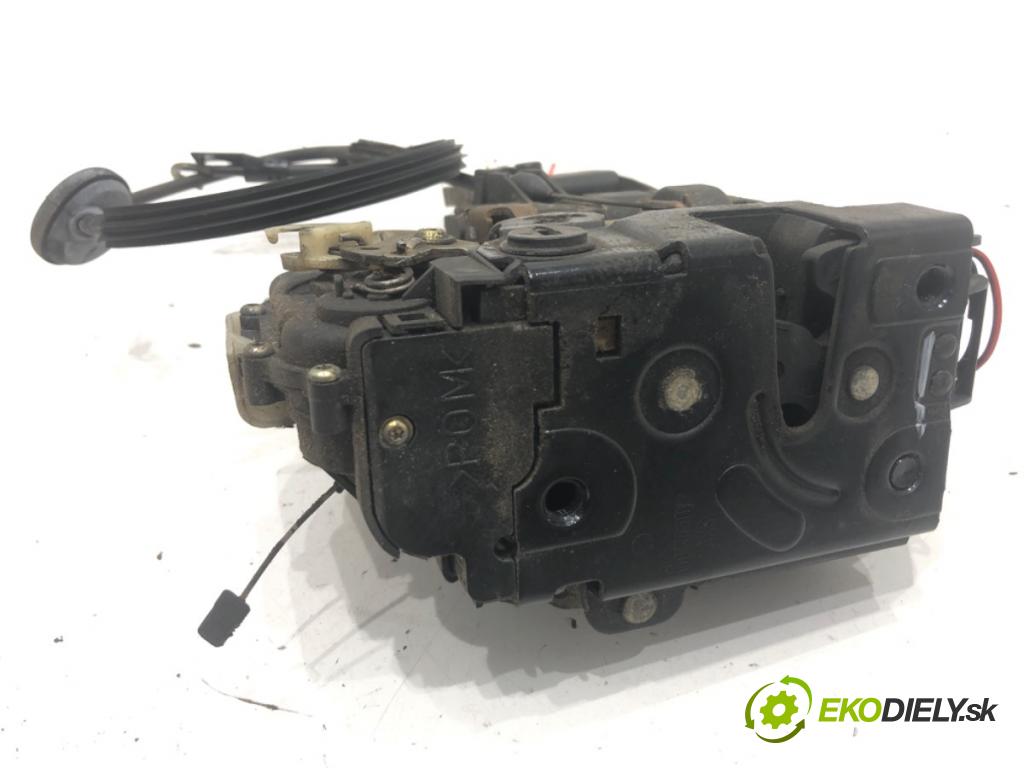 VW PASSAT B5 FL sedan 2000 74 kW 1.9 TDI 1896 zámok dveře levý zadní část 