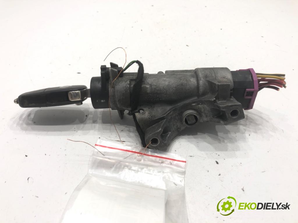 VW PASSAT B5 FL sedan 2000 74 kW 1.9 TDI 1896 spinačka 4B0905851A (Spínacia skrinka)