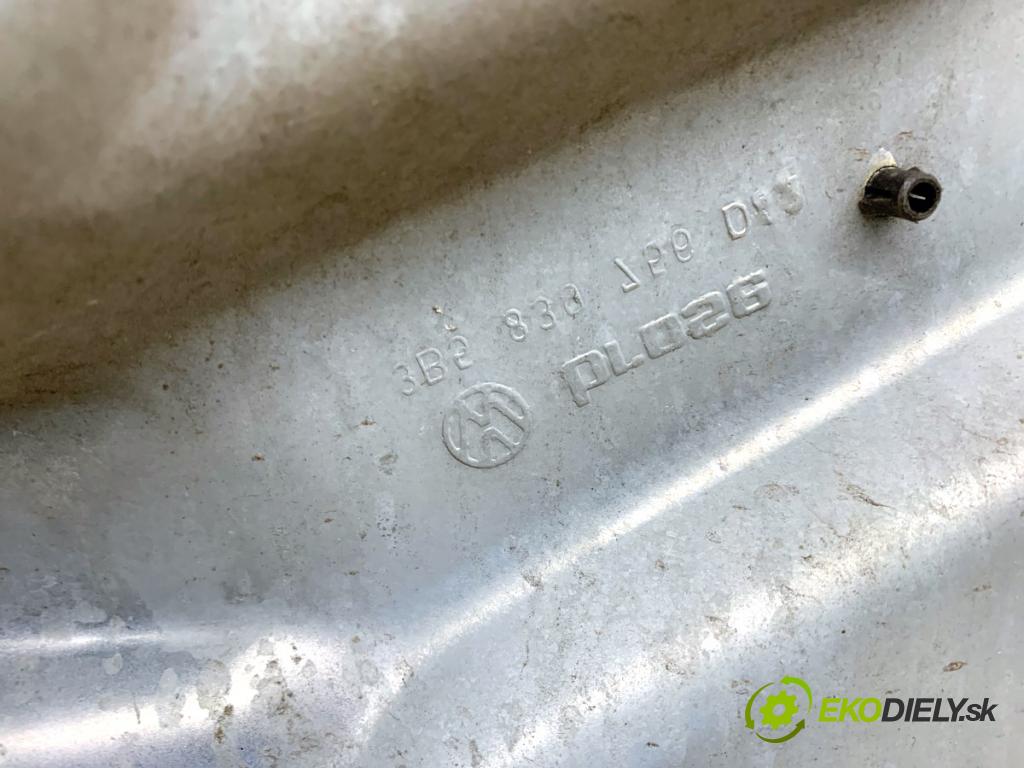 VW PASSAT B5 FL sedan 2000 74 kW 1.9 TDI 1896 mechanismus okna pravý zadní část
