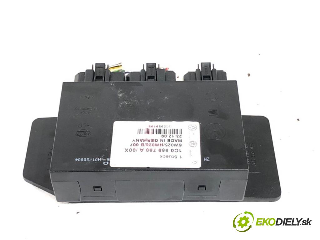 VW PASSAT B5 FL sedan 2000 74 kW 1.9 TDI 1896 modul komfortu 1C0959799A (Komfortní modul)