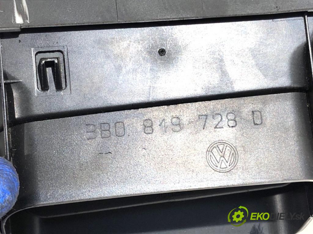 VW PASSAT B5 FL sedan 2000 74 kW 1.9 TDI 1896 mří topení přední část 3B0819728D