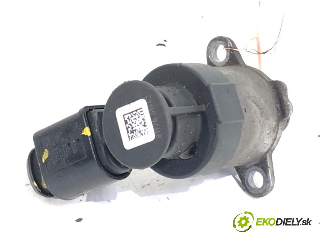 SKODA RAPID liftback 2018 85 kW 1.6 TDI 1598 Regulátor tlaku paliva 4D0971992 (Palivový systém ostatné)