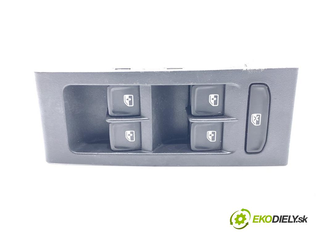 SKODA RAPID liftback 2018 85 kW 1.6 TDI 1598 Prepínač okien 6V1959857A (Prepínacie páčky pod volantom)