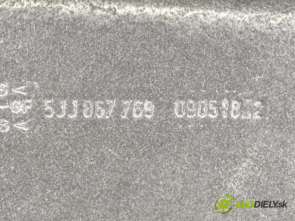 SKODA RAPID liftback 2018 85 kW 1.6 TDI 1598 pláto zadní část 5JJ867769
