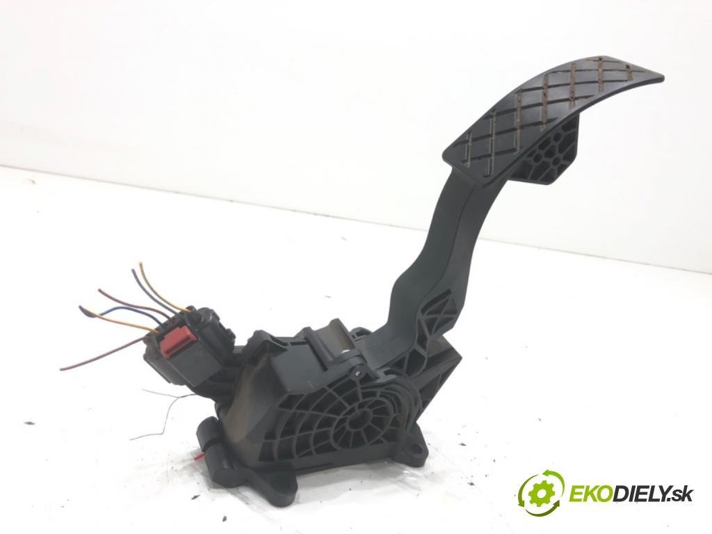 SKODA RAPID liftback 2018 85 kW 1.6 TDI 1598 Potenciometer plynu 6C1721503D (Potenciometer plynového pedálu)