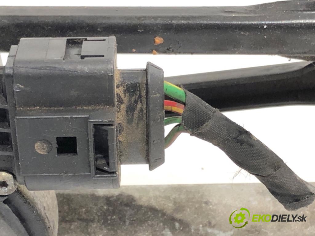 SKODA RAPID liftback 2018 85 kW 1.6 TDI 1598 Mechanizmus stieračov predný 5JB955113 (Motorček stieračov predný)