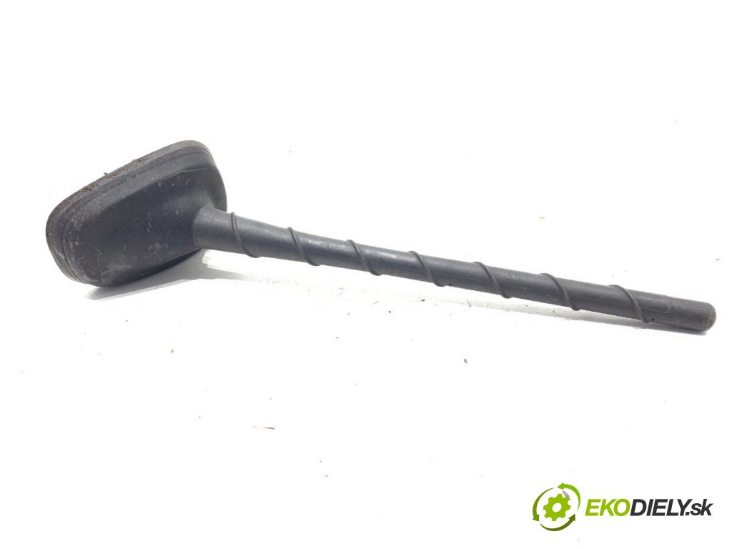 SKODA RAPID liftback 2018 85 kW 1.6 TDI 1598 ANTENA 6C0035501
