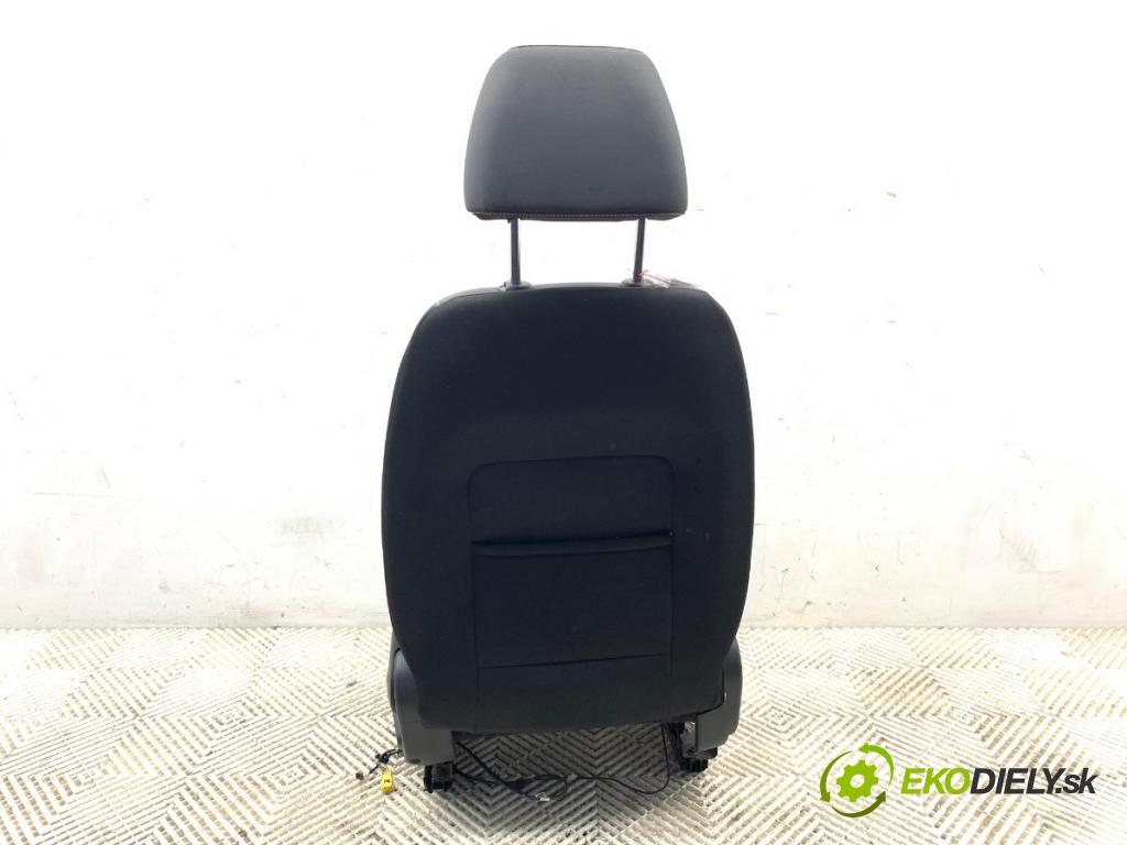SKODA RAPID liftback 2018 85 kW 1.6 TDI 1598 sedadlo levý přední část