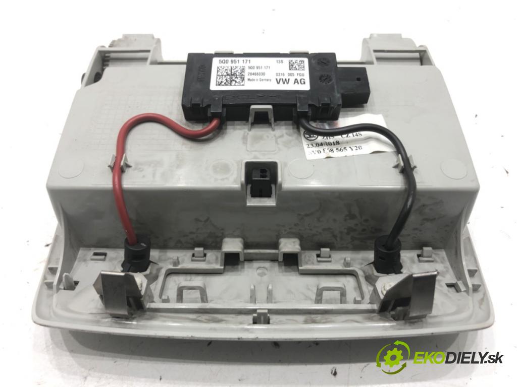 SKODA RAPID liftback 2018 85 kW 1.6 TDI 1598 přihrádka kastlík na skla 5V0868565