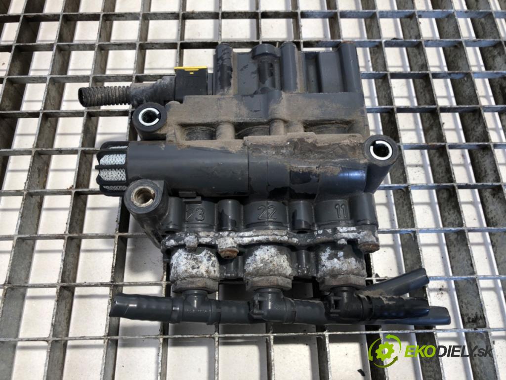 DAF XF Platforma / podwozie 2016 340 kW FA 460 340 kW [462 KM] olej napędowy 2012 - 2022 12900 Ventil 2020257 (Ventil)