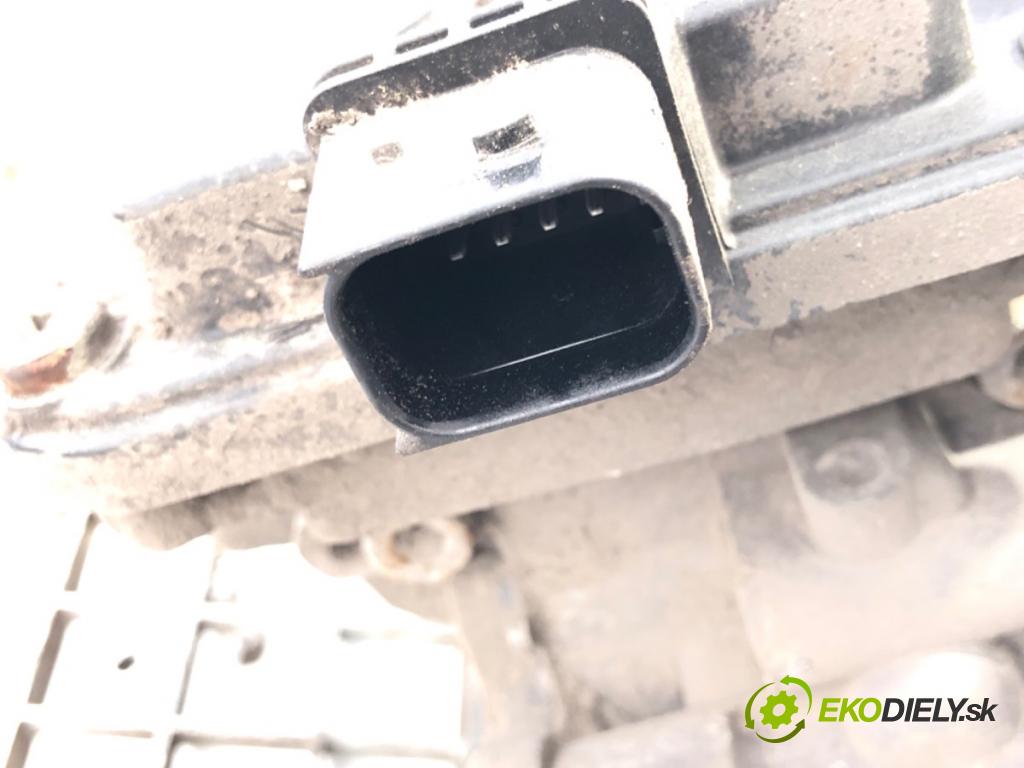 DAF XF Platforma / podwozie 2016 340 kW FA 460 340 kW [462 KM] olej napędowy 2012 - 2022 12900 Kondenzátor, susič vzduchu 1913300 (Klimatizácia ostatné)