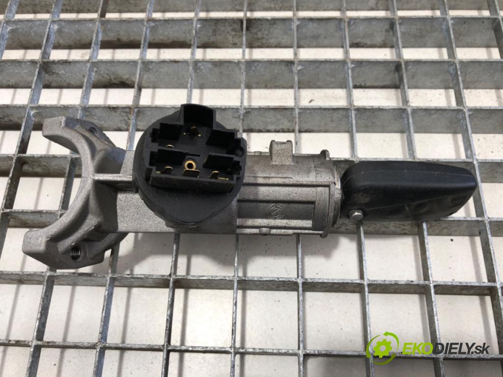 PEUGEOT BOXER II Platforma / podwozie 2008 88 kW 2.2 BlueHDi 120 2179 spinačka 0109900 (Spínacia skrinka)