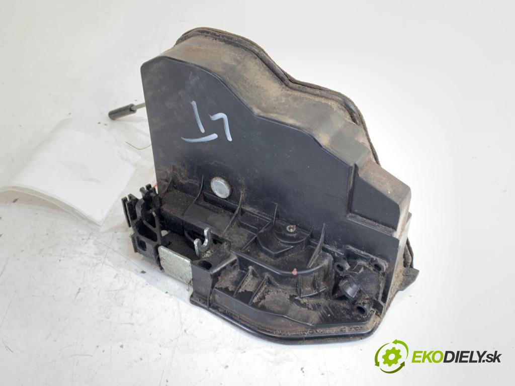BMW F10 sedan 2010 120 kW 520 d 1995 zámok dveře levý zadní část 7229459