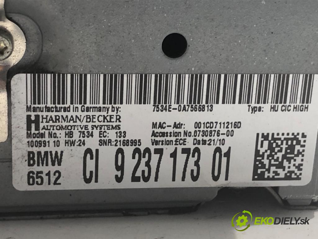 BMW F10 sedan 2010 120 kW 520 d 1995 RADIO 9237173 (Audio zariadenie)