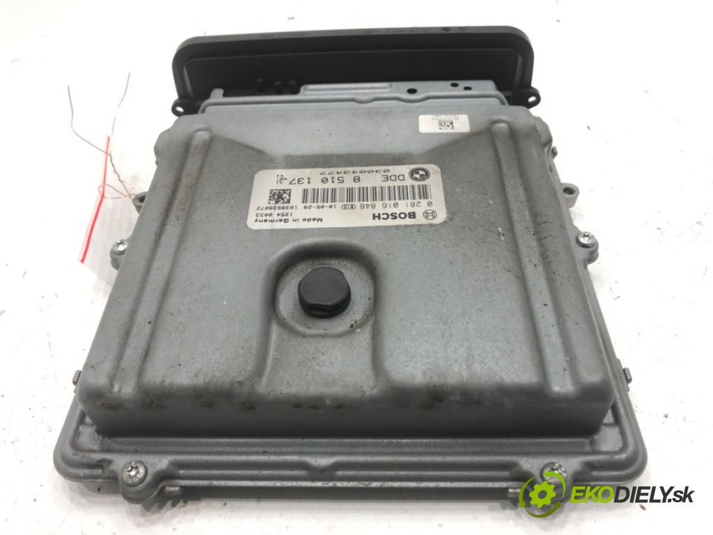 BMW F10 sedan 2010 120 kW 520 d 1995 riadiaca jednotka Motor 8510137 (Riadiaca jednotka)