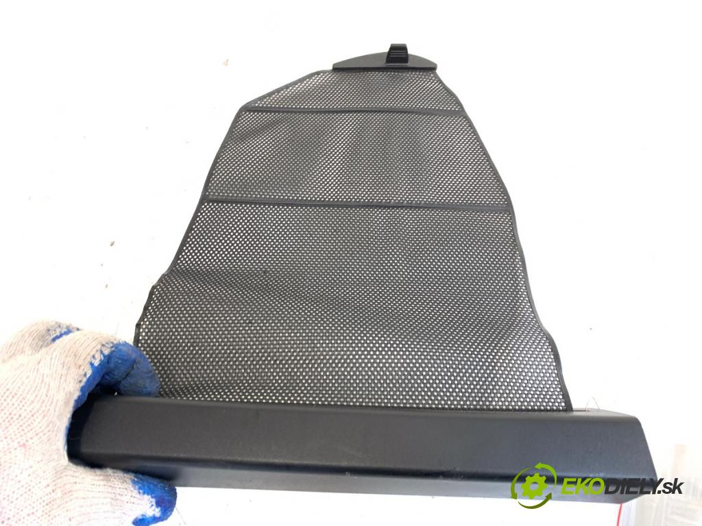 BMW F10 sedan 2010 120 kW 520 d 1995 Roleta dveře levý zadní část 9171785