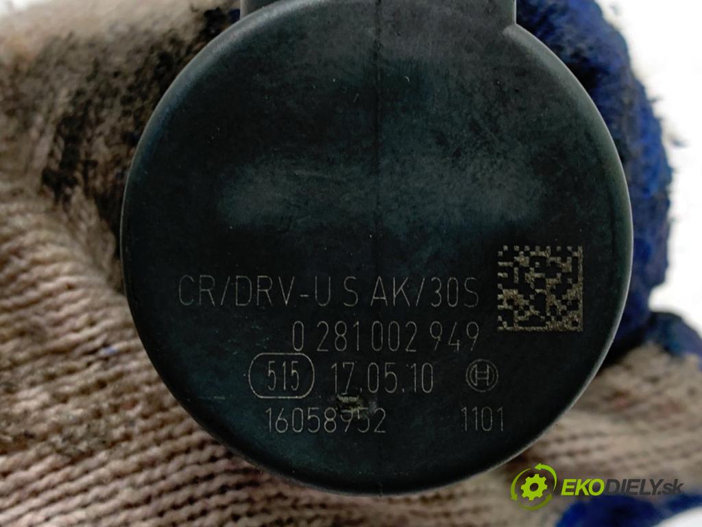 BMW F10 sedan 2010 120 kW 520 d 1995 Regulátor tlaku paliva 0281002949 (Palivový systém ostatné)