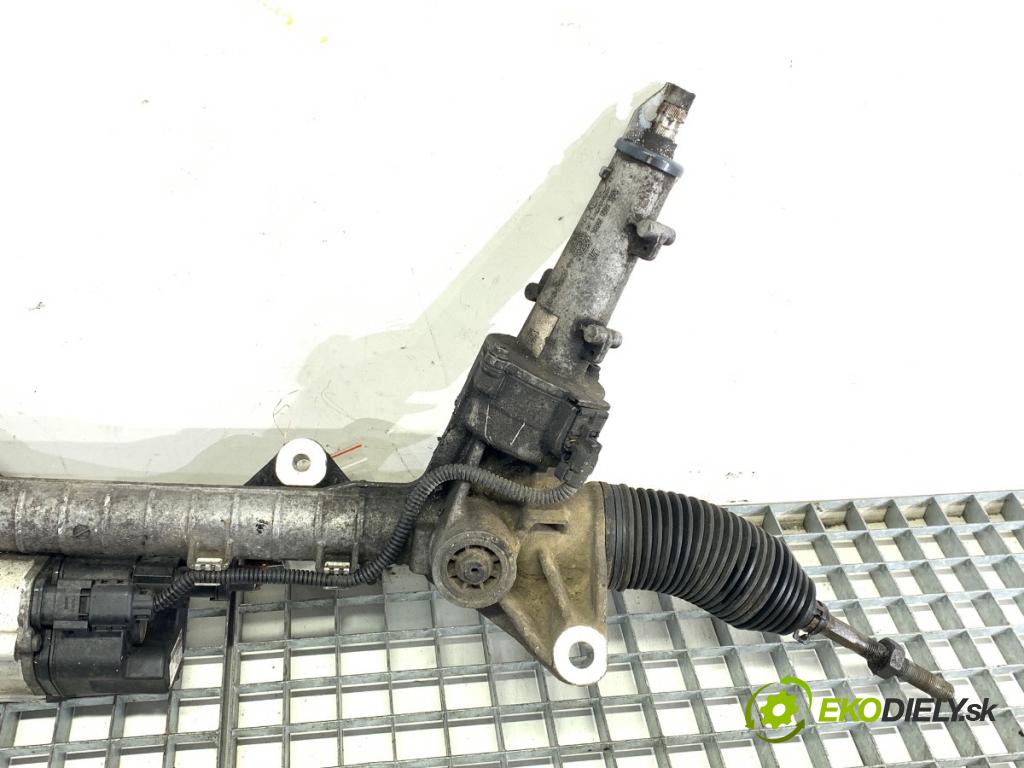 BMW F10 sedan 2010 120 kW 520 d 1995 řízení 6798386 (Řízení)