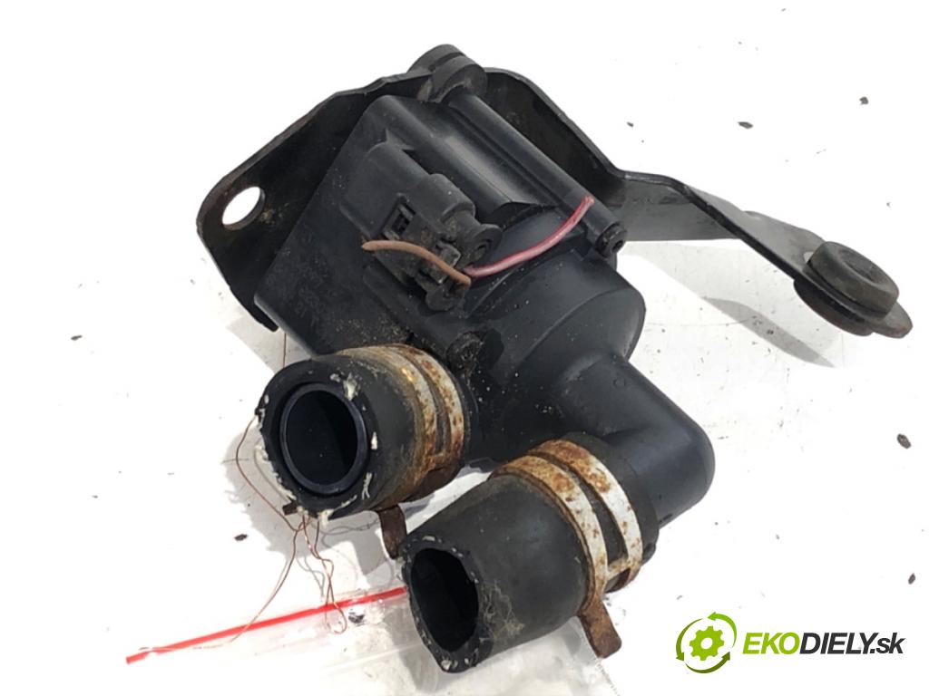 BMW F10 sedan 2010 120 kW 520 d 1995 DALŠÍ: pumpa vody 9230237 (Vodní pumpa)