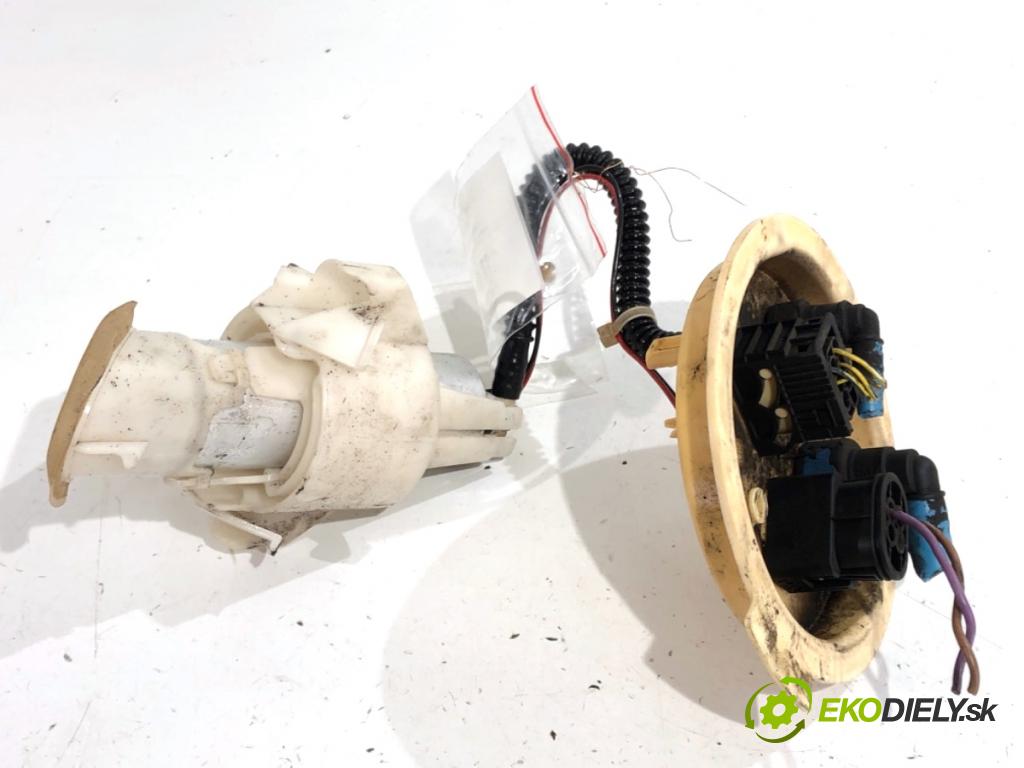 BMW F10 sedan 2010 120 kW 520 d 1995 pumpa paliva 7217065