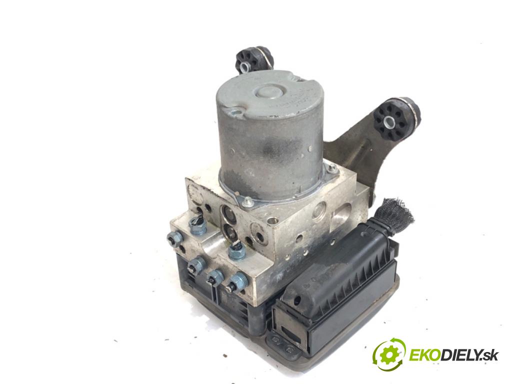 BMW F10 sedan 2010 120 kW 520 d 1995 Pumpa ABS 6795521 (Pumpa ABS)