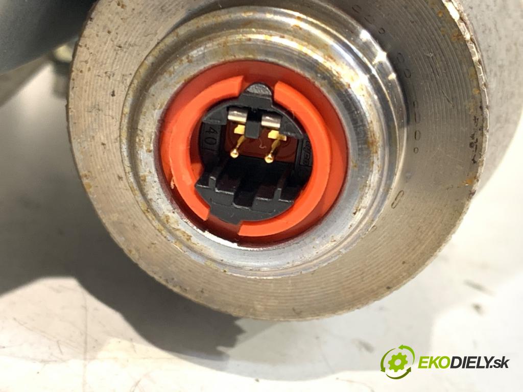 BMW F10 sedan 2010 120 kW 520 d 1995 AirBag spolujezdce 39923039801 (Airbag)