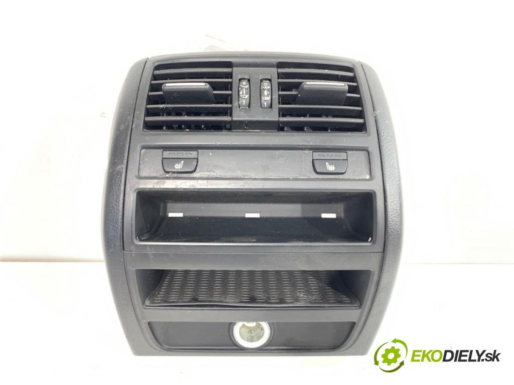 BMW F10 sedan 2010 120 kW 520 d 1995 mří topení zadní část 9206664