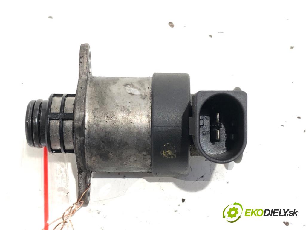 BMW F10 sedan 2010 120 kW 520 d 1995 Regulátor tlaku paliva 0928400798 (Palivový systém ostatné)