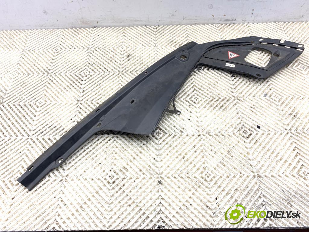 BMW F10 sedan 2010 120 kW 520 d 1995 clona krycí plasty blatníka levá strana 7019803