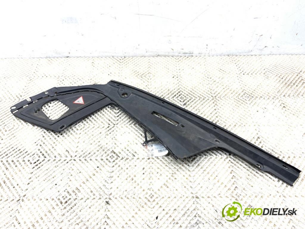 BMW F10 sedan 2010 120 kW 520 d 1995 clona krycí plasty blatníka pravá
