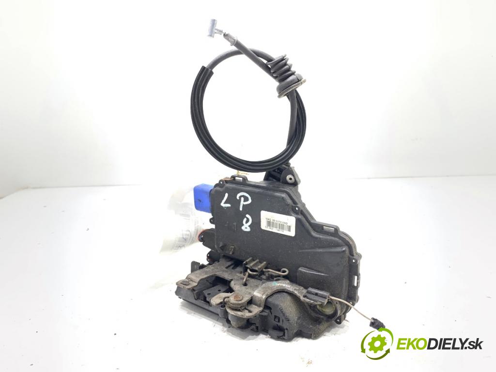SKODA FABIA I Kombi 2007 59 kW 1.4 16V 1390 zámok dveře levý přední část 3B1837015AQ
