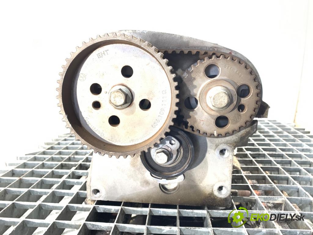 SKODA FABIA I Kombi 2007 59 kW 1.4 16V 1390 Hlava valcov 036103373AM (Hlava valcov)