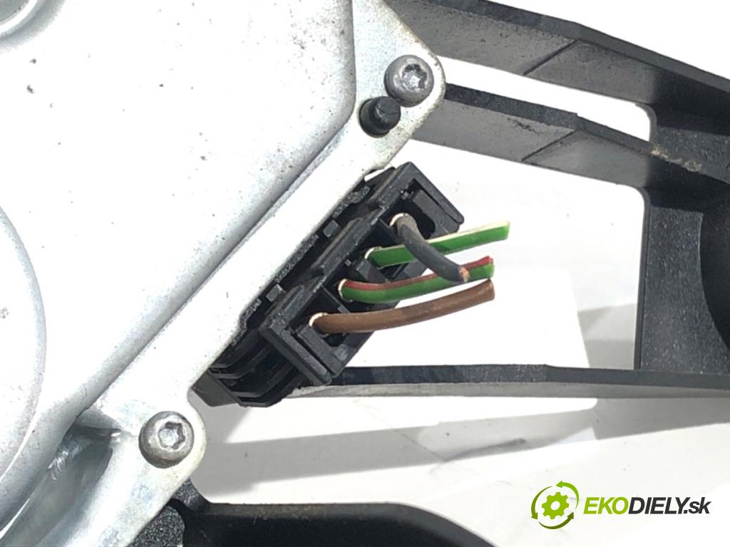 SKODA FABIA I Kombi 2007 59 kW 1.4 16V 1390 motor stěračů zadní část 6Y9955711A