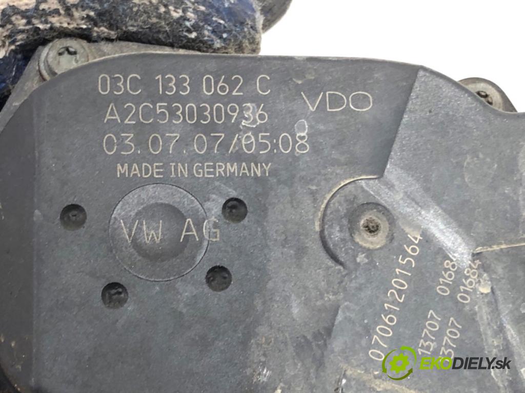 SKODA FABIA I Kombi 2007 59 kW 1.4 16V 1390 Škrtiaca klapka 03C133062C (Škrtiaca klapka)