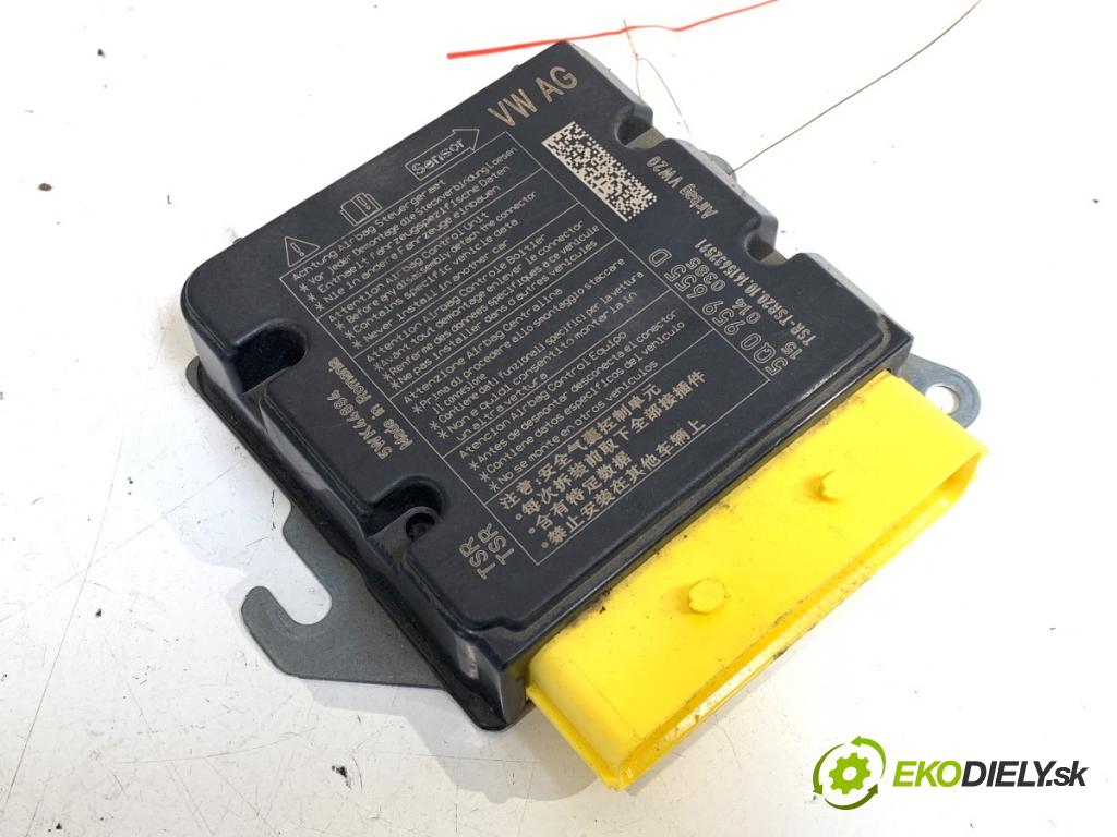 VW GOLF VII liftback 2014 90 kW 1.4 TSI 1395 senzor airbag 5Q0959655D (Snímač)