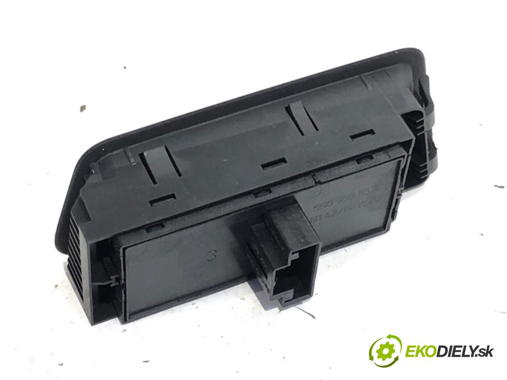 VW GOLF VII liftback 2014 90 kW 1.4 TSI 1395 Prepínač okien 5G0959857C (Prepínacie páčky pod volantom)