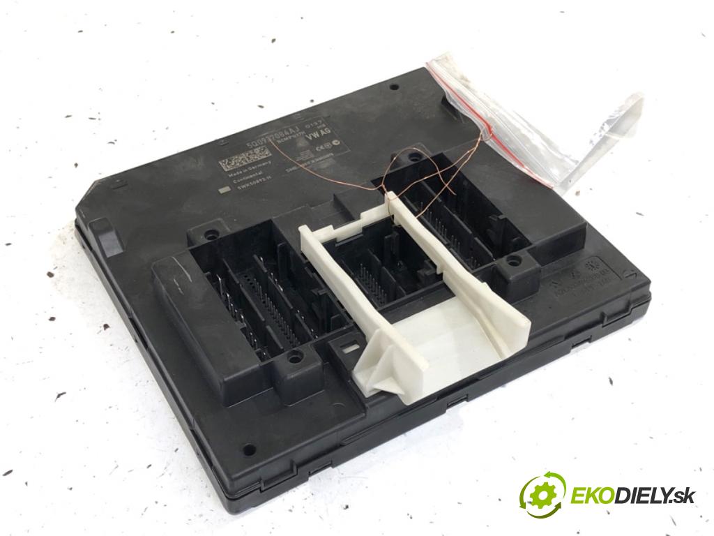 VW GOLF VII liftback 2014 90 kW 1.4 TSI 1395 Modul BCM 5Q0937084AJ (Riadiaca jednotka ostatné)