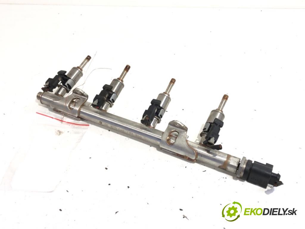 VW GOLF VII liftback 2014 90 kW 1.4 TSI 1395 Lišta vstrekovacia 04E133320D (Vstrekovacia lišta)