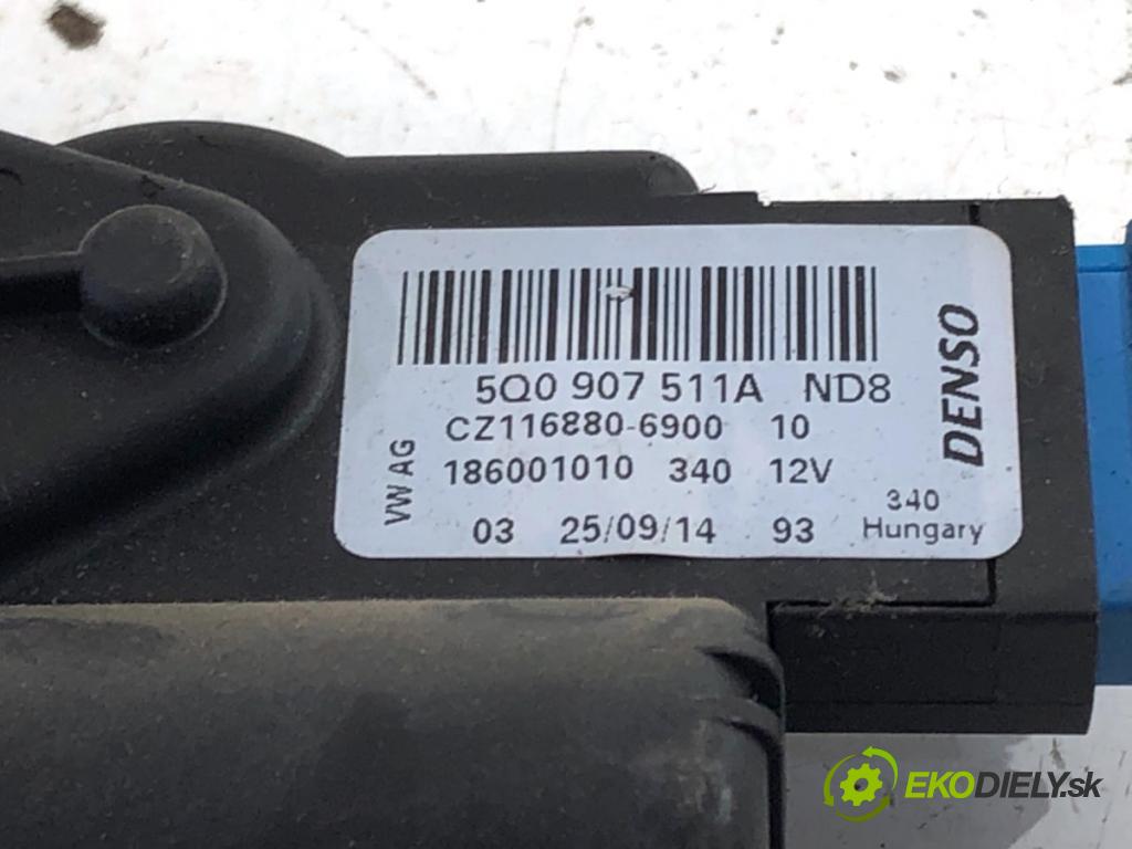 VW GOLF VII liftback 2014 90 kW 1.4 TSI 1395 motor topení 5Q0907511A