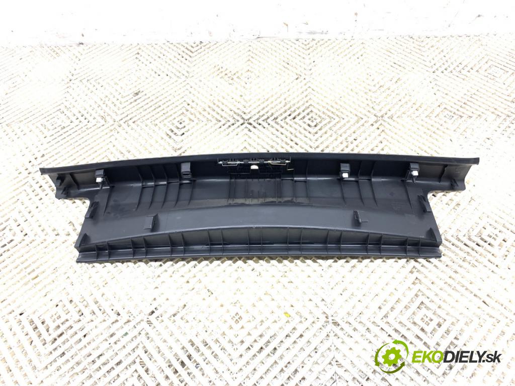 VW GOLF VII liftback 2014 90 kW 1.4 TSI 1395 clona prahu kufra 5G6863459K