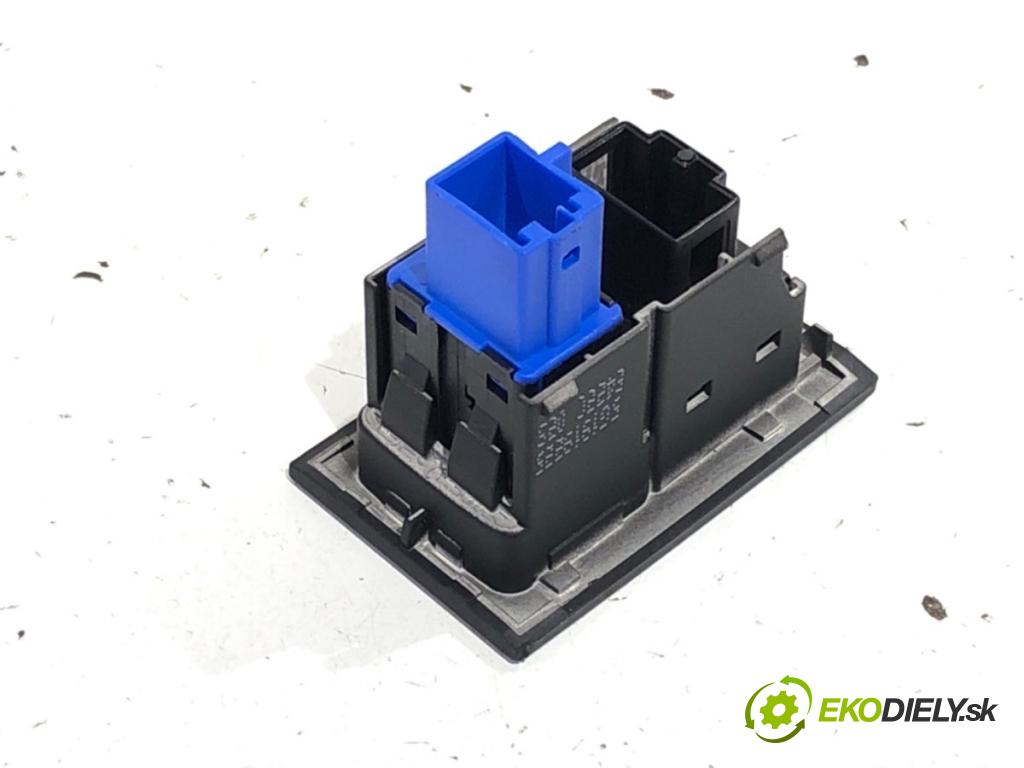 VW GOLF VII liftback 2014 90 kW 1.4 TSI 1395 Spínač svetiel výstražných (núdzových) 5G1919225 (Prepínacie páčky pod volantom)