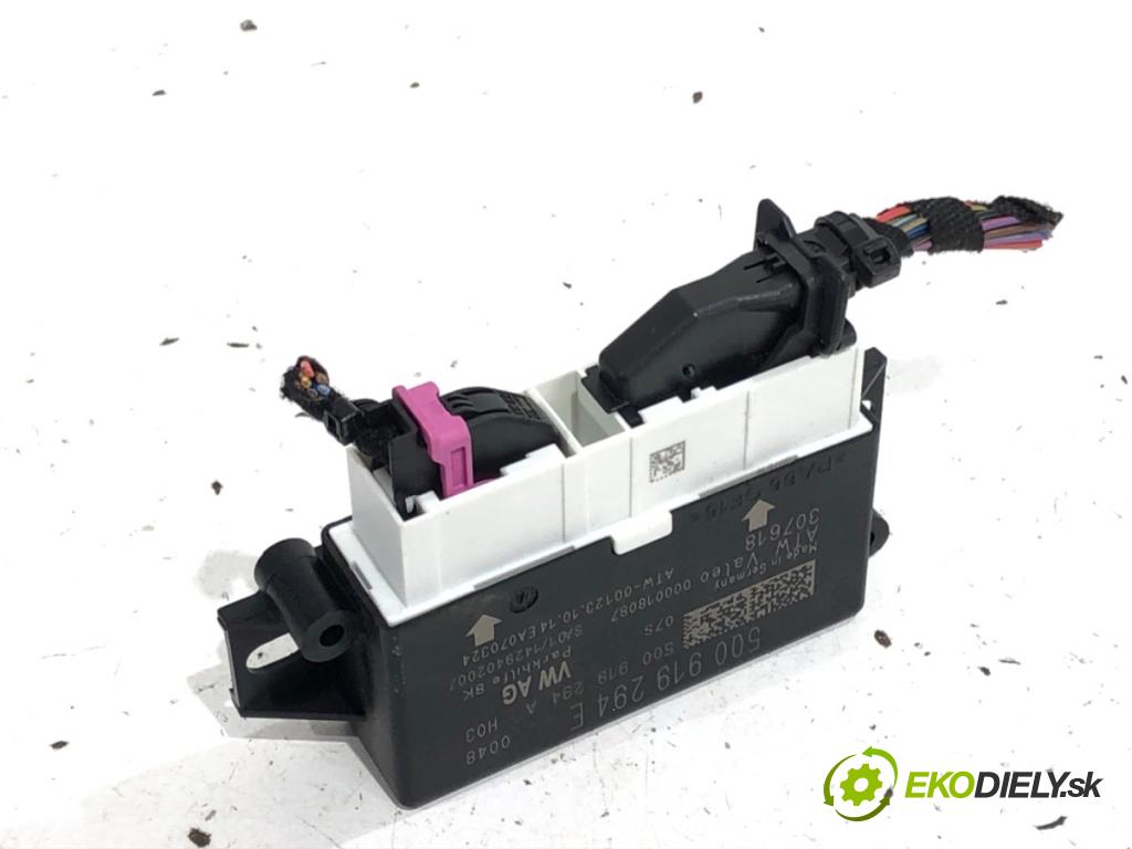 VW GOLF VII liftback 2014 90 kW 1.4 TSI 1395 Modul PDC 5Q0919294E (Riadiaca jednotka ostatné)